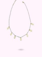 COLLIER LYA